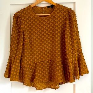 BCBG Max Azria blouse. Lightly used , perfect condition.  Size Small